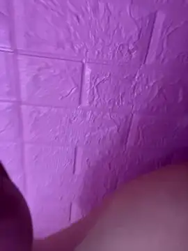 Moon pusy online show from February 20, 1:45 pm