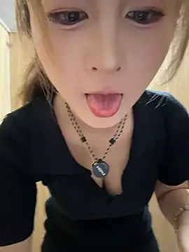 yuki june online show from March 26, 10:06 am