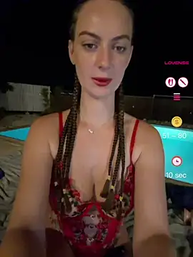 CurlyChloe online show from July 24, 7:22 pm