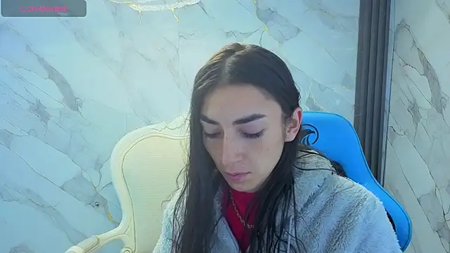 Maily a  online show from March 28, 2:55 am