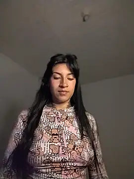 gabii hardy online show from August 6, 9:38 am
