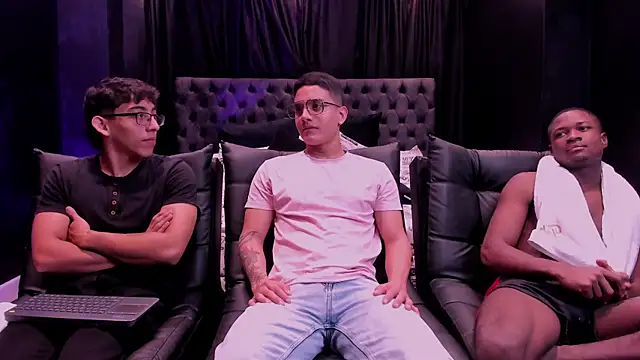 axel vega online show from February 13, 9:05 pm