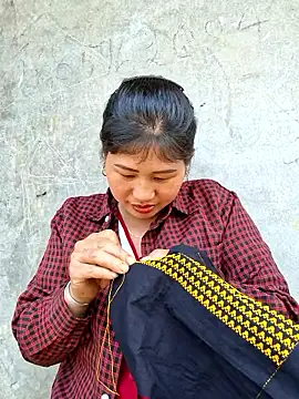 diamond-- online show from April 20, 7:55 am