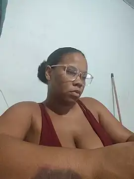 PrettahSantos online show from August 2, 11:52 pm