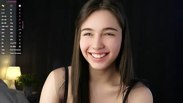 LettySlovacek online show from April 11, 2:39 am