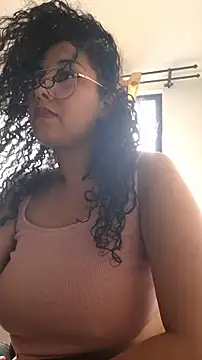 LondonHilton online show from April 19, 9:17 pm