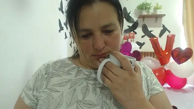 SweetRouse   online show from February 11, 1:56 pm