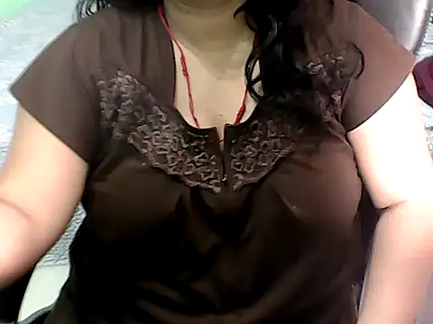 BABITA KUMARII online show from April 17, 9:50 pm