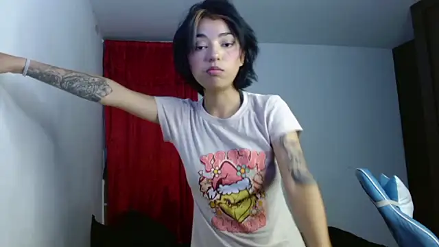 kiyusweetcrazy online show from October 21, 2:15 am