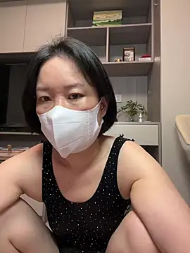 POS001 online show from April 12, 3:04 pm