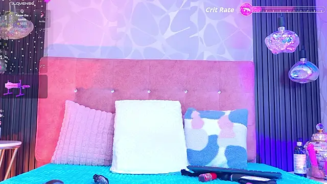 LiaTeylor online show from March 19, 7:07 pm