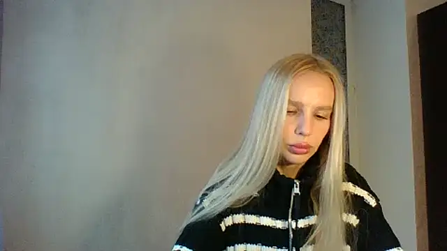 Melrissa online show from February 7, 12:42 pm