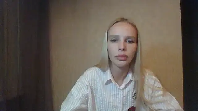 Melrissa online show from February 10, 3:59 pm