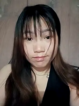 min-xinh online show from March 18, 11:10 pm