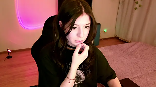 Azaliya Haze online show from March 20, 5:40 pm