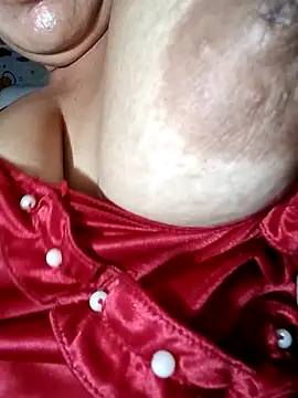 Hotmommax online show from March 22, 9:43 pm