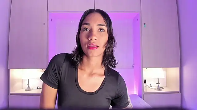 AnahiCollins online show from April 20, 11:24 am