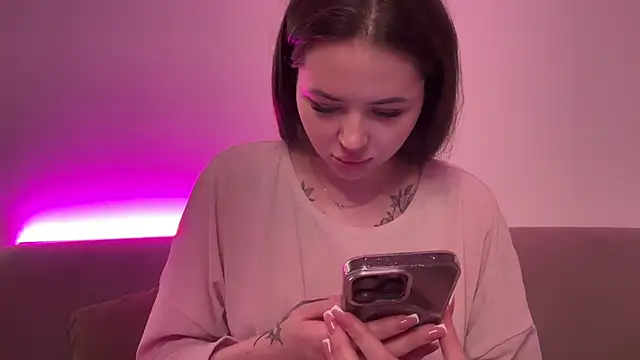 AlmaryKim online show from March 21, 9:09 pm