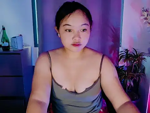 UrFavouriteCravings online show from April 6, 2:00 am