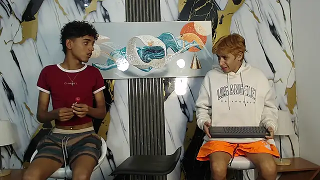 VERY HOT GUYS online show from March 22, 1:22 am