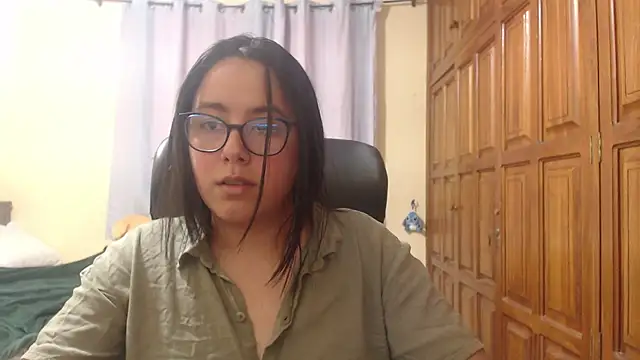 Venus cat  online show from February 11, 3:09 am