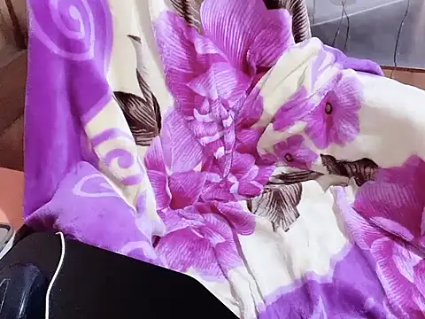 Subita nice online show from April 15, 2:28 pm