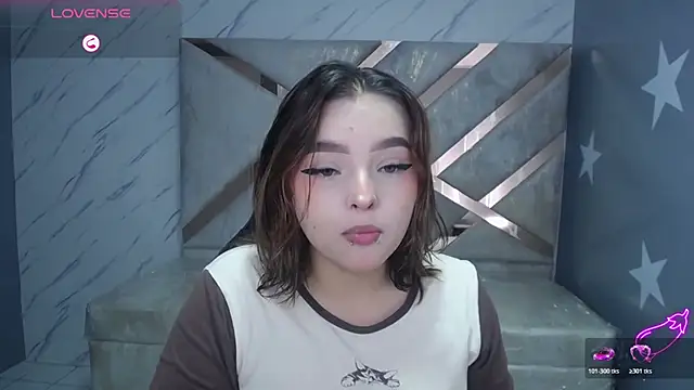 mia foster t online show from March 22, 1:17 pm