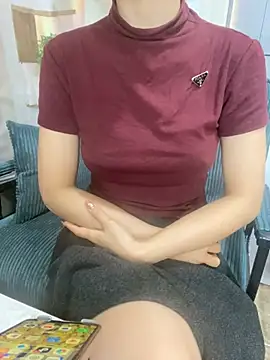 Azura a online show from March 11, 7:56 am