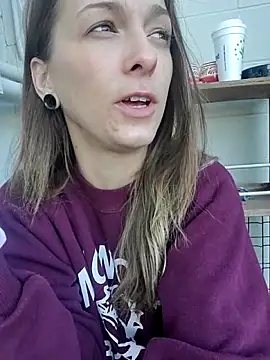 Cassaroll333 online show from October 19, 2:30 pm