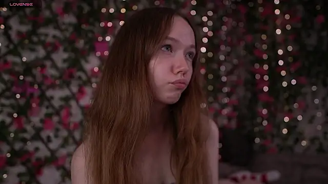 Petite Polly online show from January 14, 6:02 pm