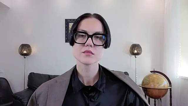 Marie Fitch online show from June 5, 3:21 am