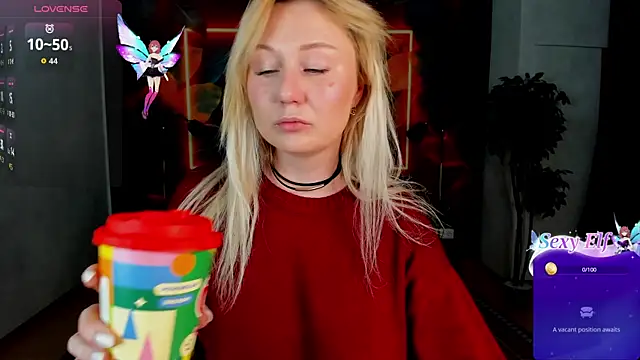 scent  of woman online show from April 5, 8:02 am