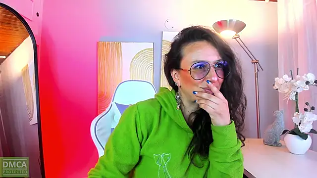 indigo wild  online show from February 1, 6:39 pm