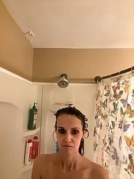 Brooklyn1987 online show from October 17, 6:38 am