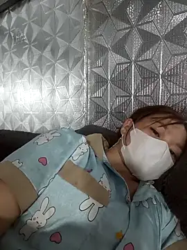 nat-tri online show from March 27, 2:29 pm