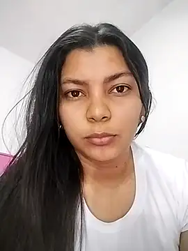 MyaShy online show from February 3, 6:45 pm