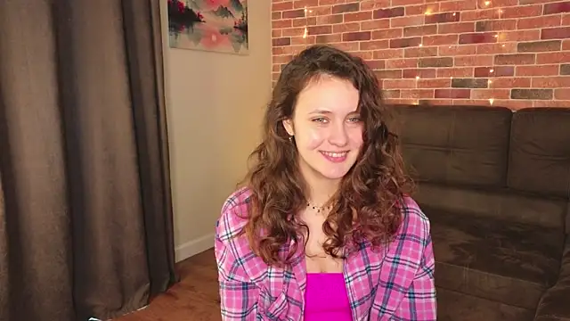 FoxFever online show from April 7, 5:09 am