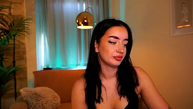  blackpearlll online show from July 21, 11:11 am