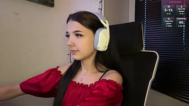 HanaMantanaDell online show from March 26, 2:19 pm