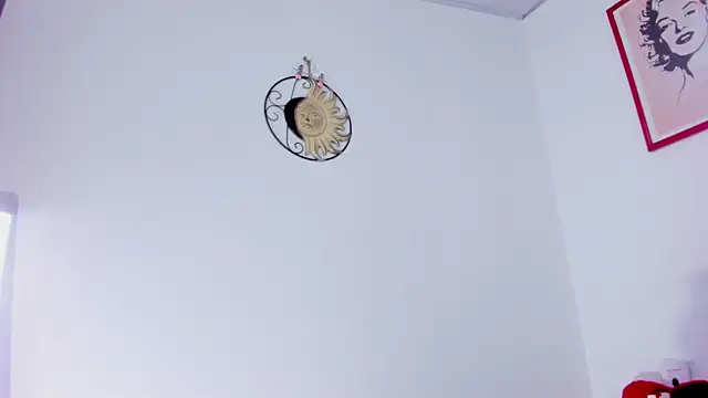 RubyLuxeX online show from April 4, 6:07 pm