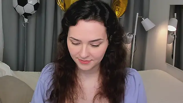Camilla Rowen online show from June 26, 8:32 pm