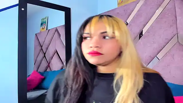 Faehlis  online show from November 12, 3:59 am