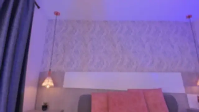 Vittoria  rossi online show from April 16, 8:08 pm