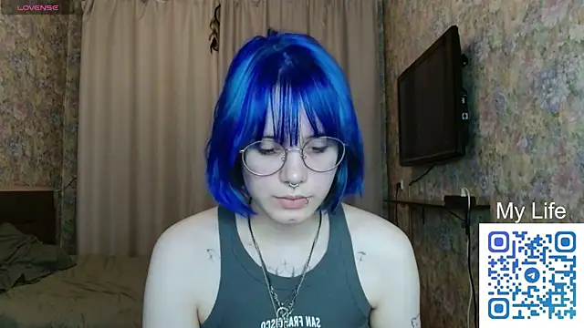 KellePourier online show from March 19, 7:18 pm