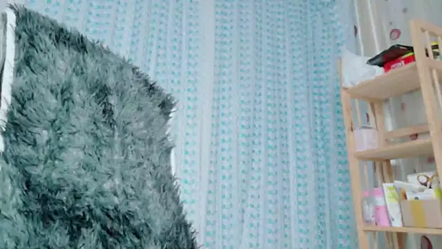 Fiona1010 online show from March 29, 12:42 am