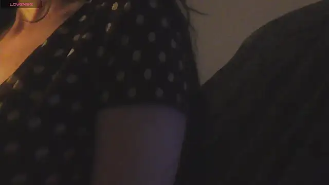 adeux2 online show from April 21, 10:50 pm