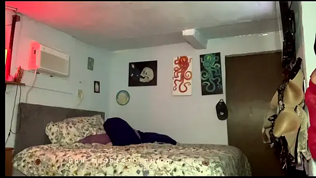 kristallic online show from March 23, 9:26 am