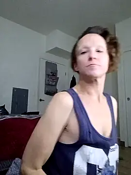 Karebearz1 online show from November 18, 4:41 pm