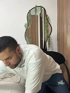 MailynAndNick online show from April 5, 10:42 pm