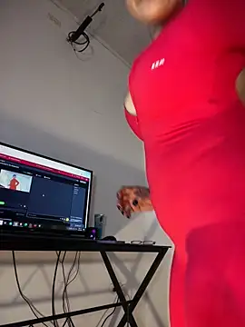 Natural BIGASS Nina online show from March 30, 7:35 pm